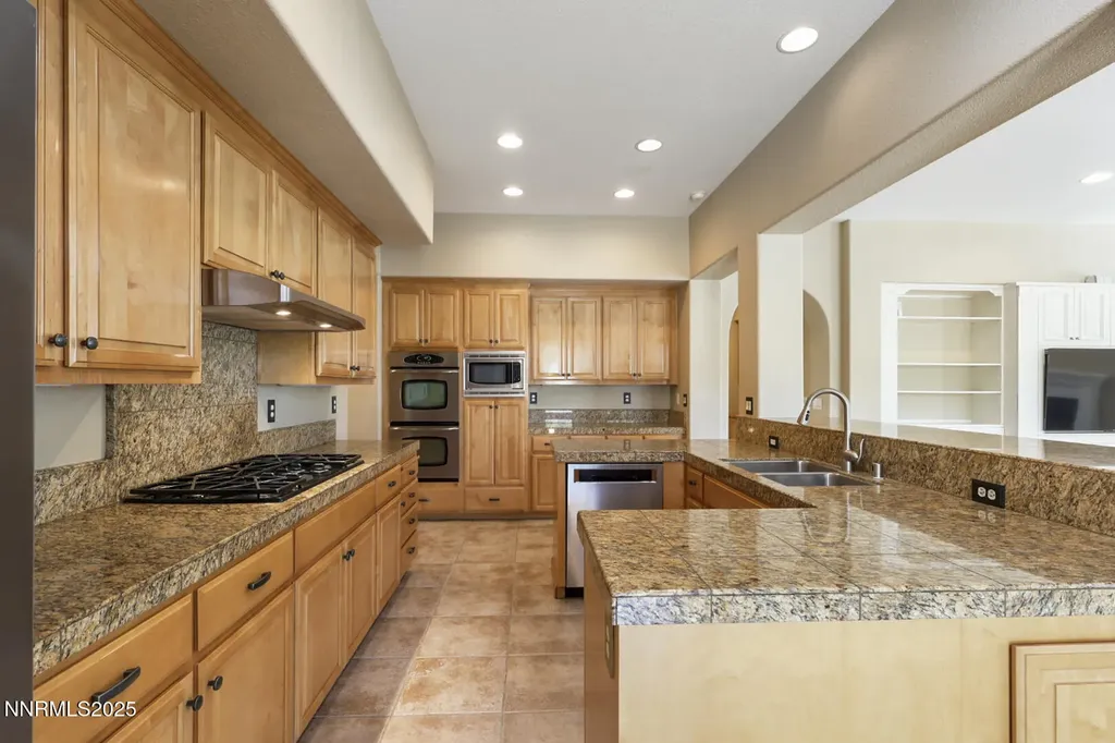 2971 Roundrock Reno NV 89511