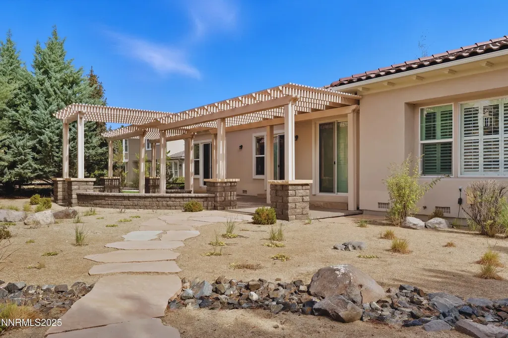 2971 Roundrock Reno NV 89511