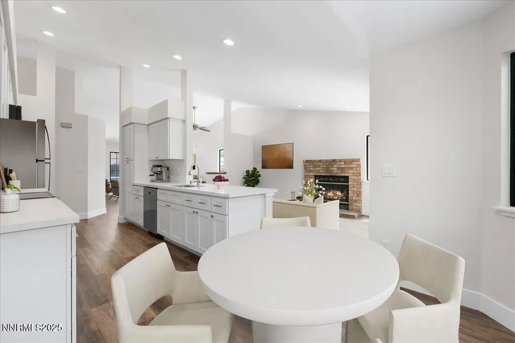 1716 Canyon Terrace Sparks NV 89436