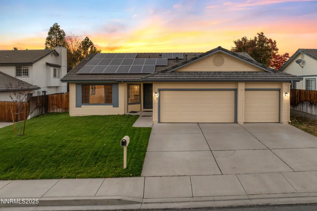 1716 Canyon Terrace Sparks NV 89436