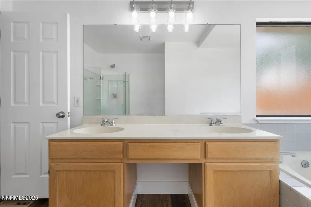 1716 Canyon Terrace Sparks NV 89436