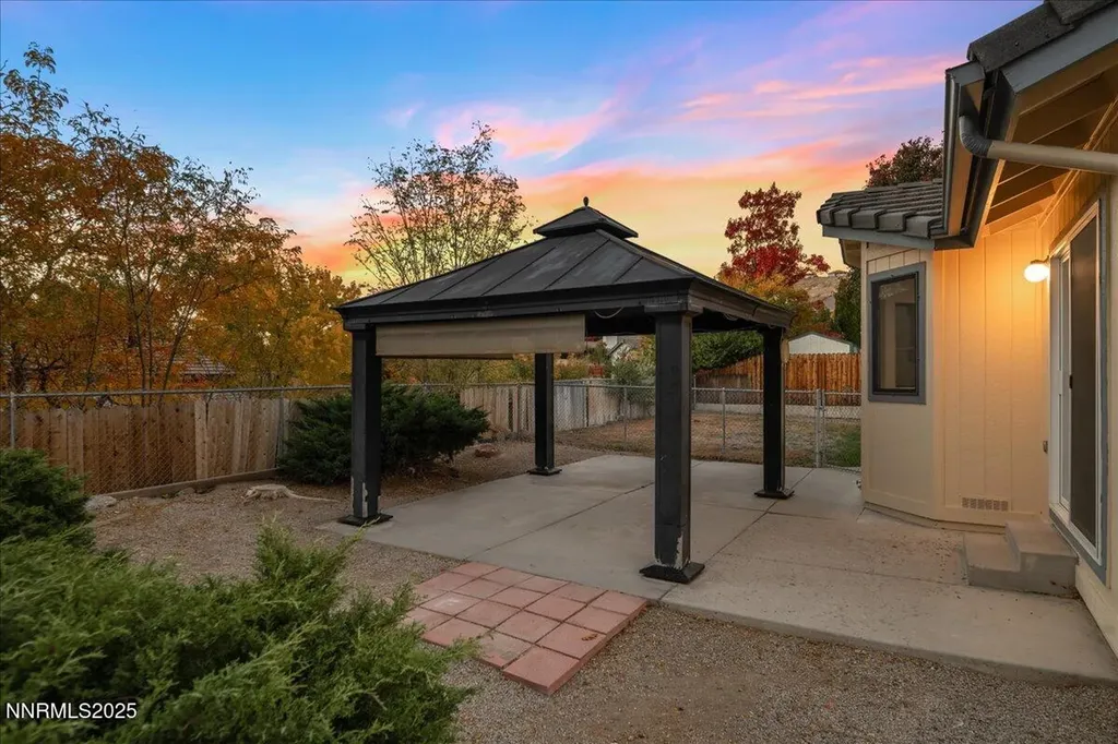 1716 Canyon Terrace Sparks NV 89436