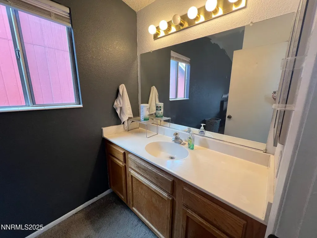 1290 Highgate Sparks NV 89434