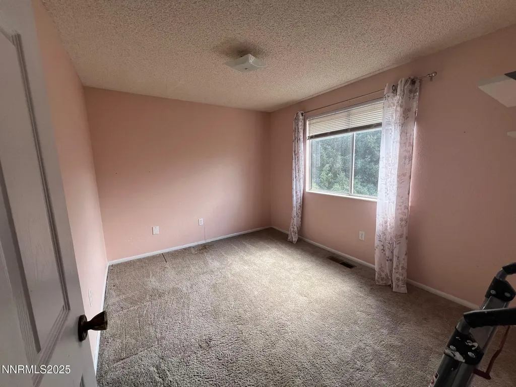 1290 Highgate Sparks NV 89434