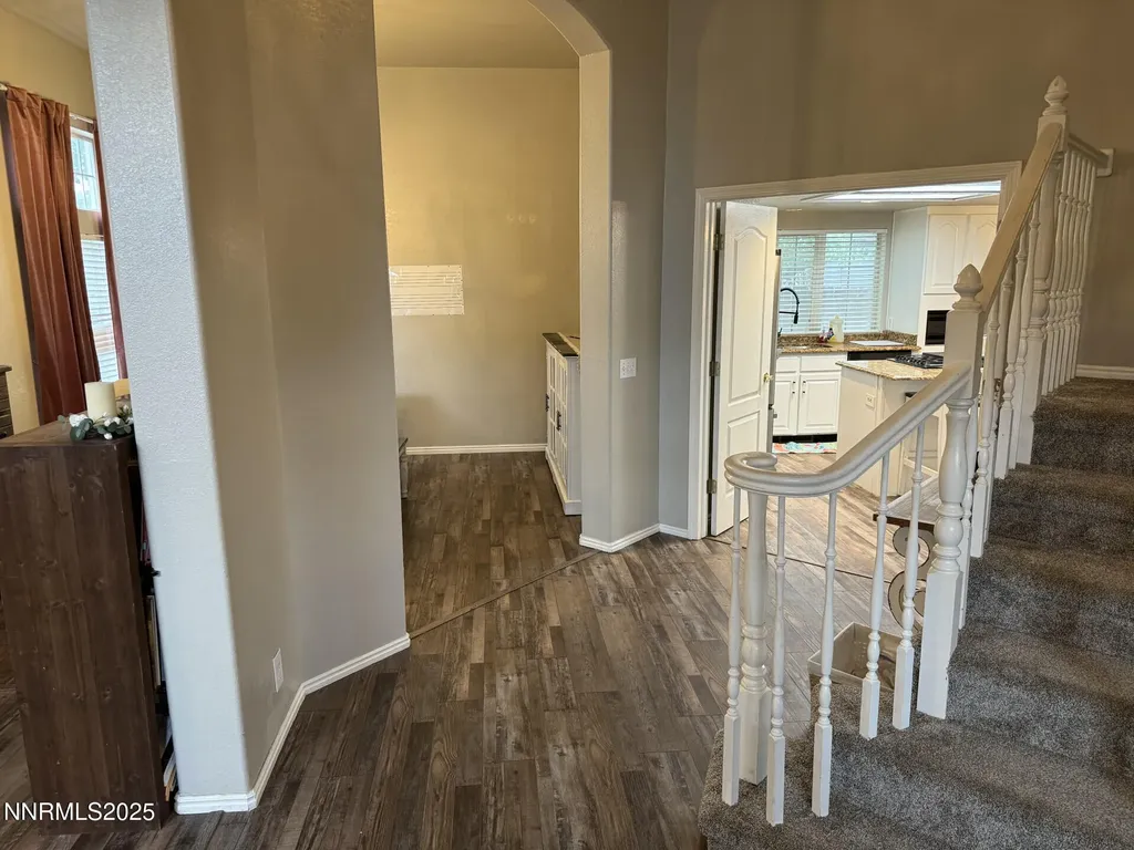 2081 Russell Elko NV 89801