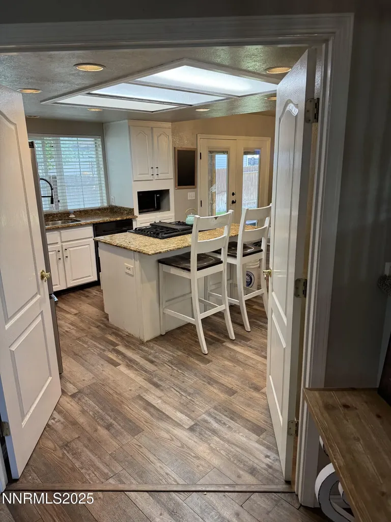 2081 Russell Elko NV 89801