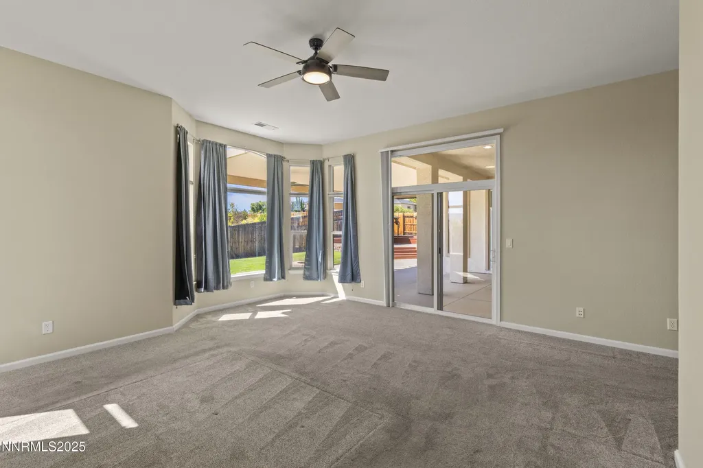 1838 Kinglet Sparks NV 89441