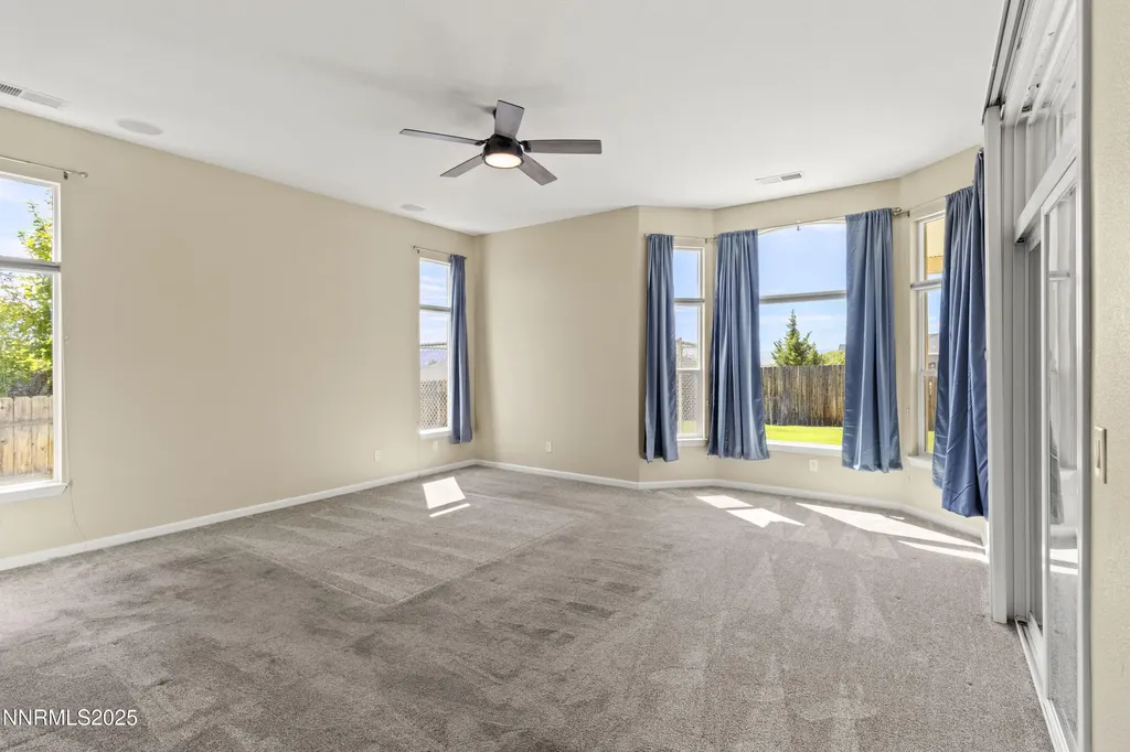 1838 Kinglet Sparks NV 89441