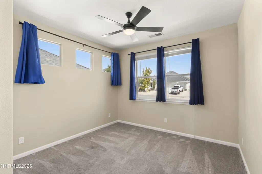 1838 Kinglet Sparks NV 89441