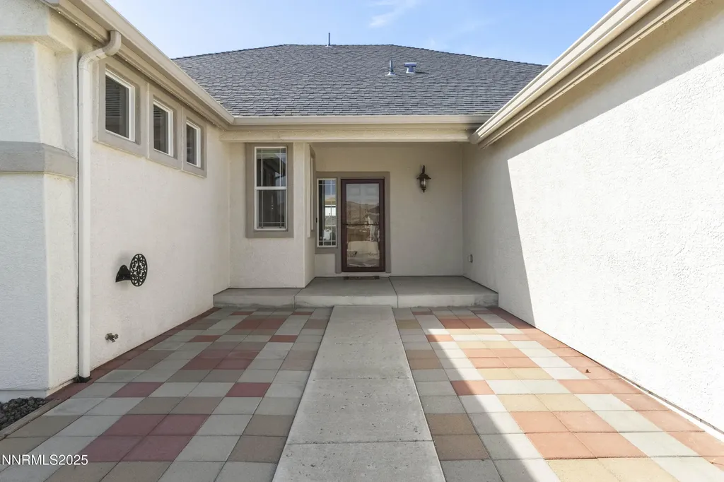 1838 Kinglet Sparks NV 89441