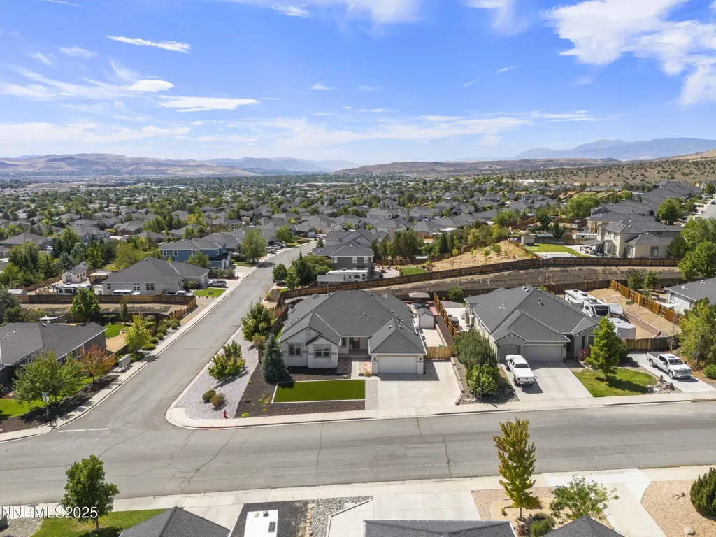 1838 Kinglet Sparks NV 89441