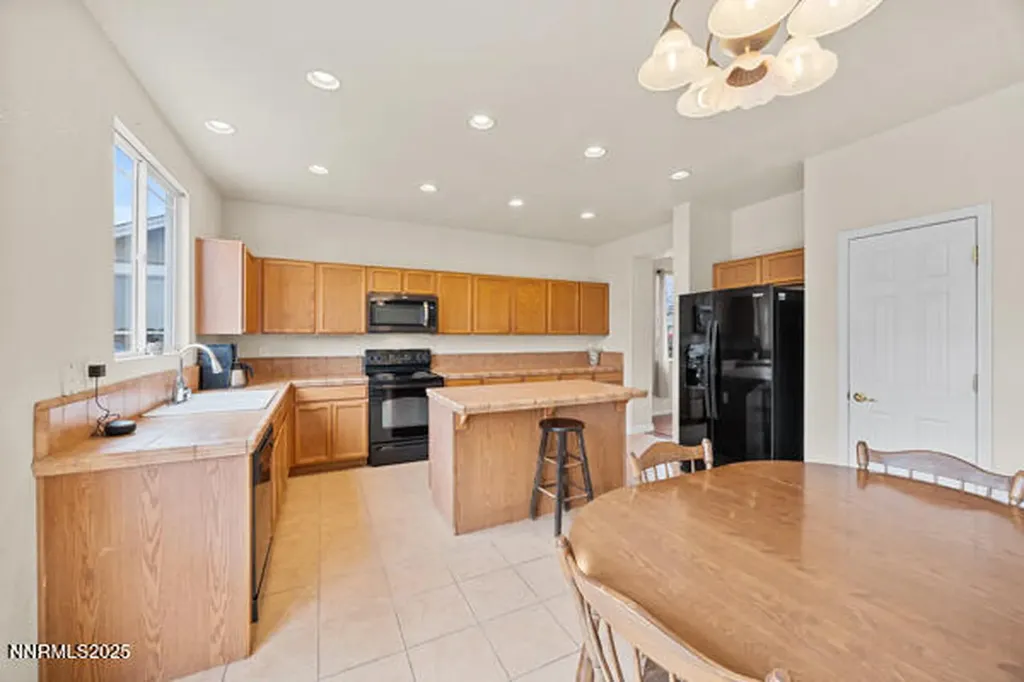 8994 Wynne Reno NV 89506