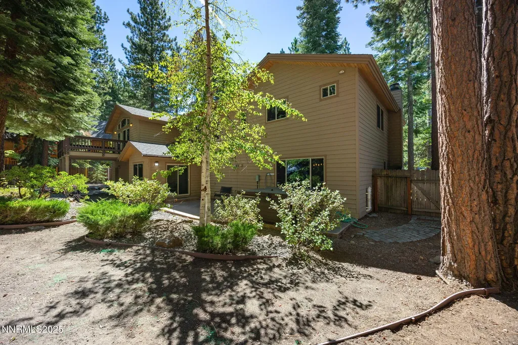 734 Martis Peak Incline Village NV 89451