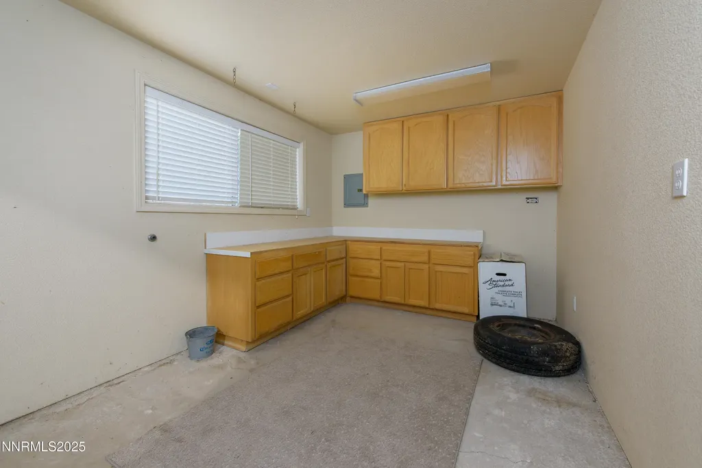 81 Lower Colony Wellington NV 89444