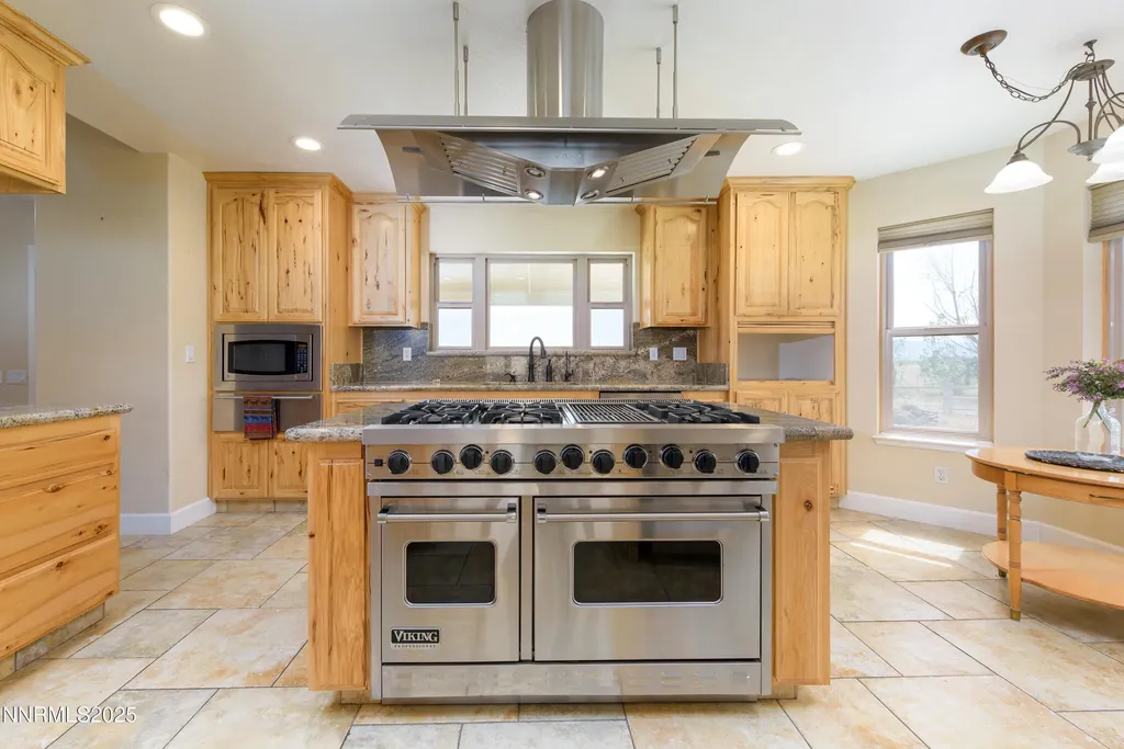 81 Lower Colony Wellington NV 89444