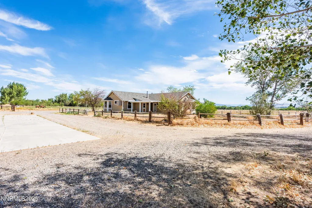 81 Lower Colony Wellington NV 89444