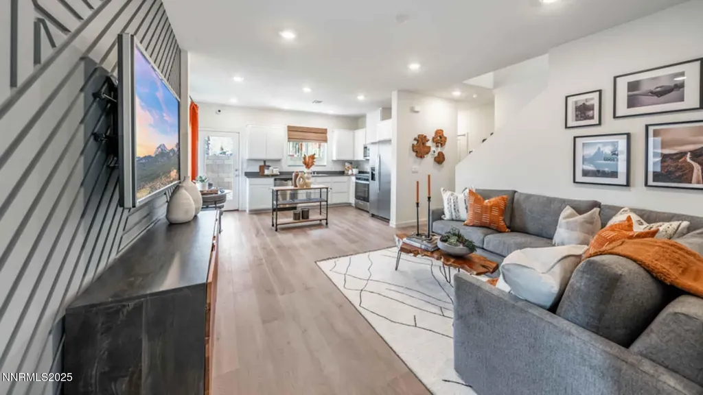 873 Orchard Rock Reno NV 89506