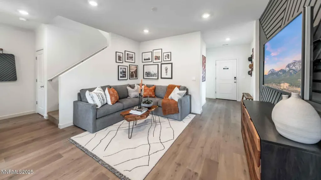 873 Orchard Rock Reno NV 89506