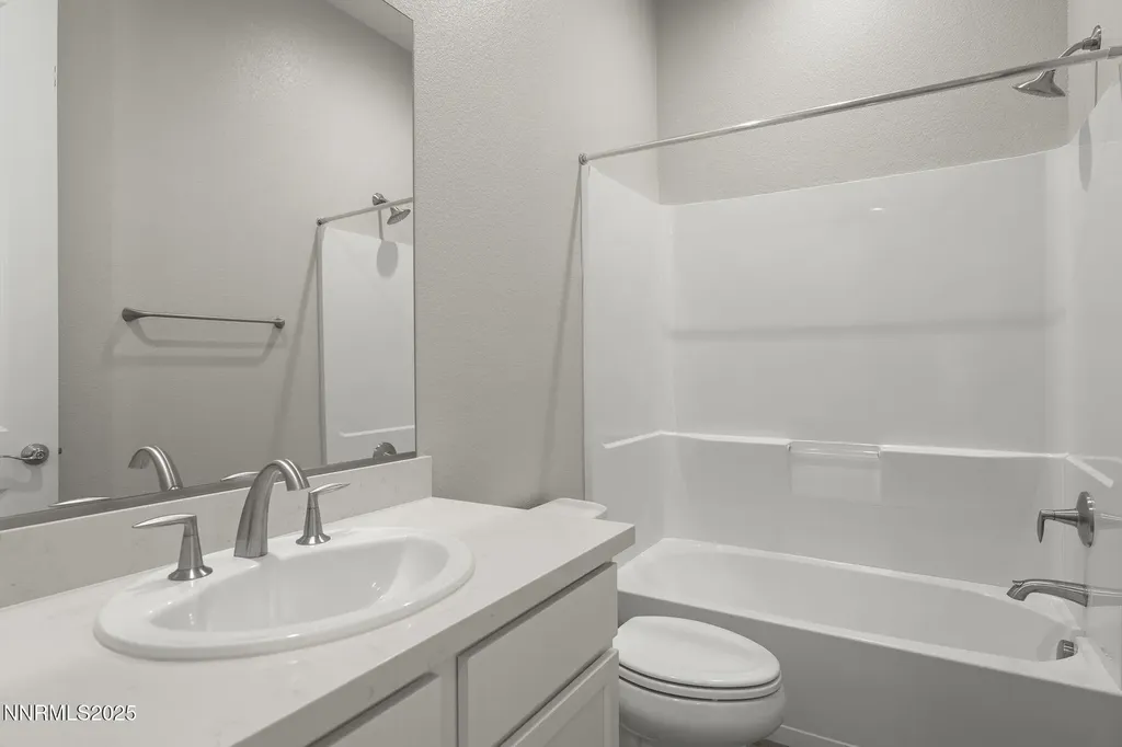 7657 Navasota Sparks NV 89436