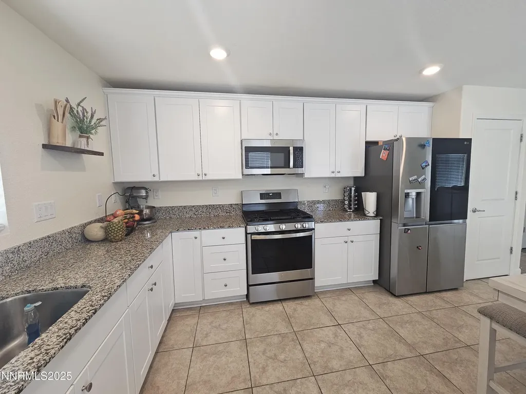 632 Coyote Bluff Court Reno NV 89506