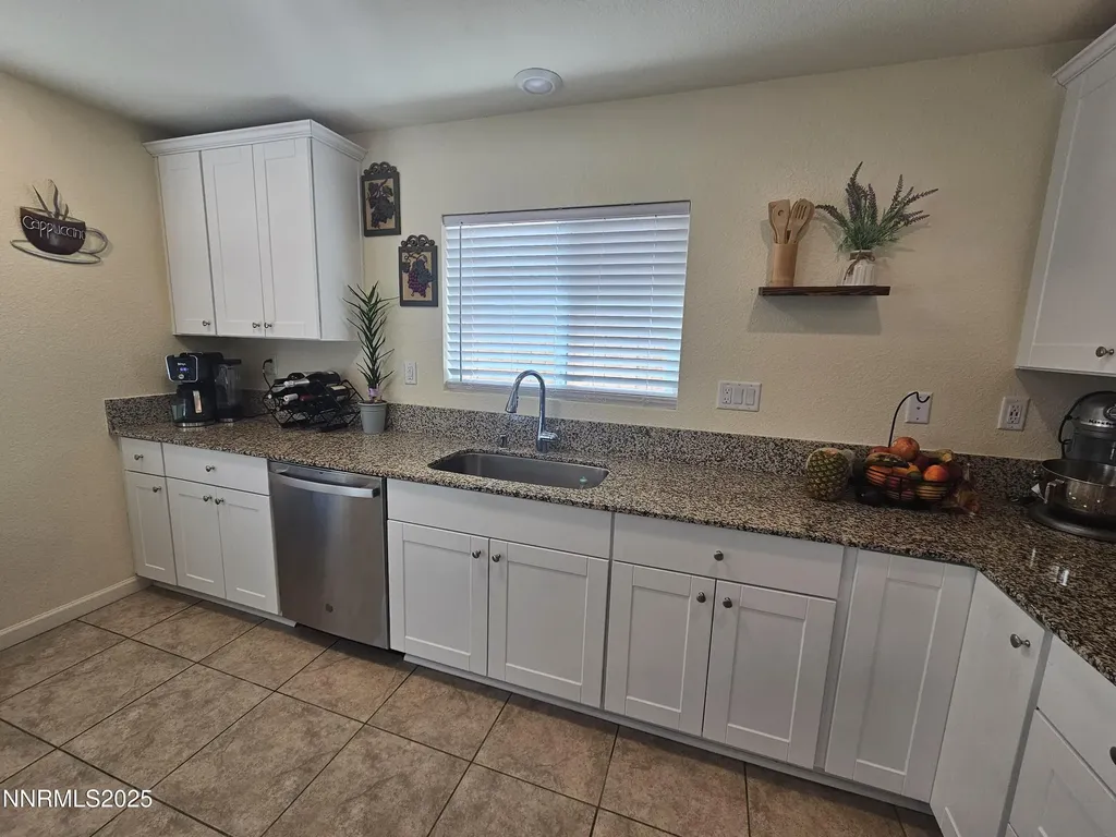 632 Coyote Bluff Court Reno NV 89506