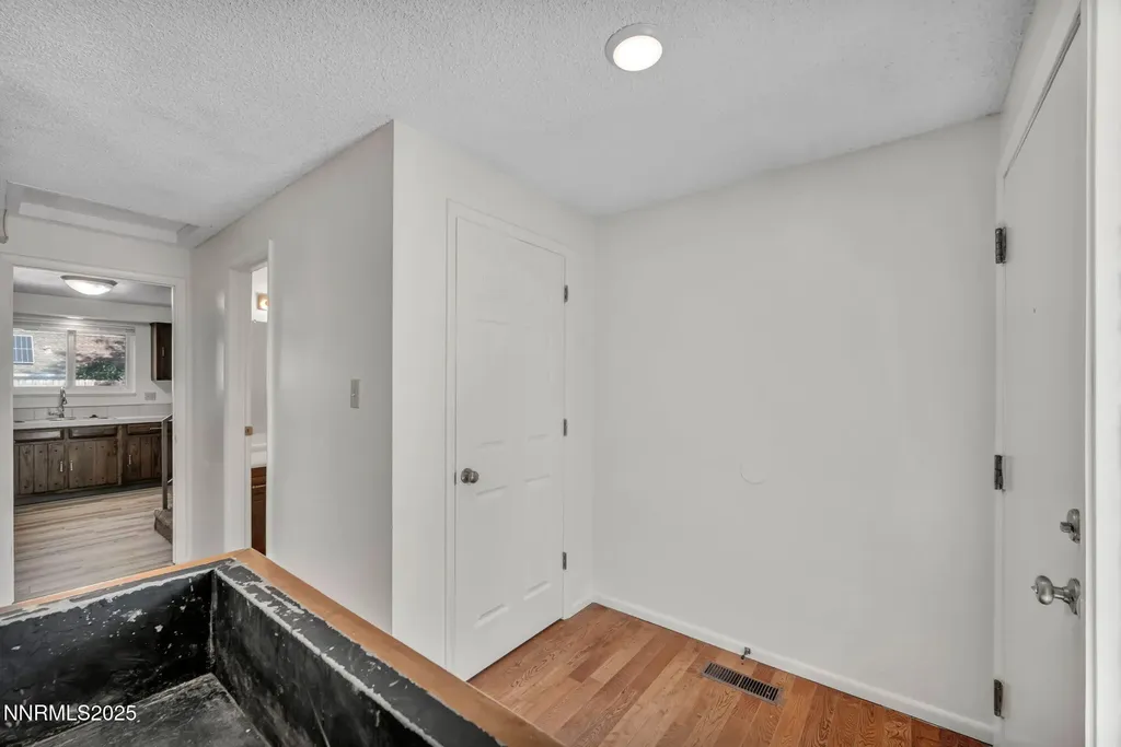 7274 Windmill Reno NV 89511