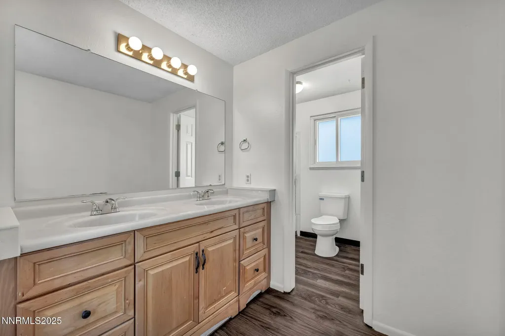 7274 Windmill Reno NV 89511