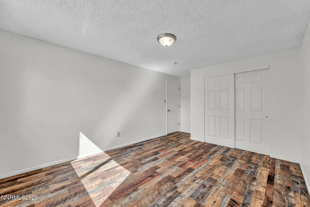 7274 Windmill Reno NV 89511