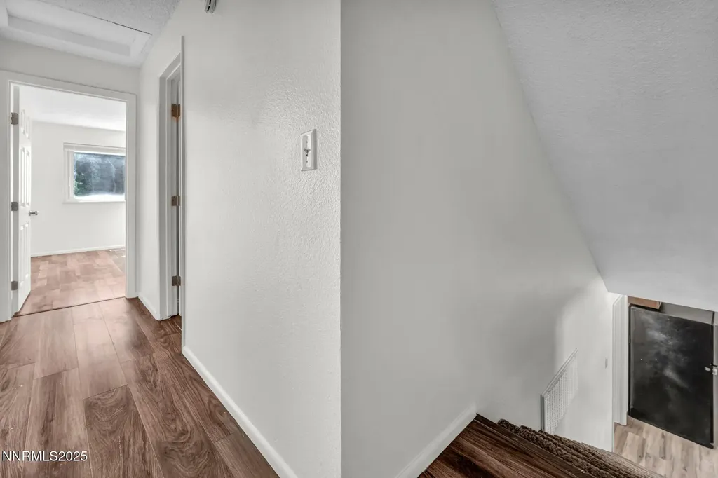 7274 Windmill Reno NV 89511