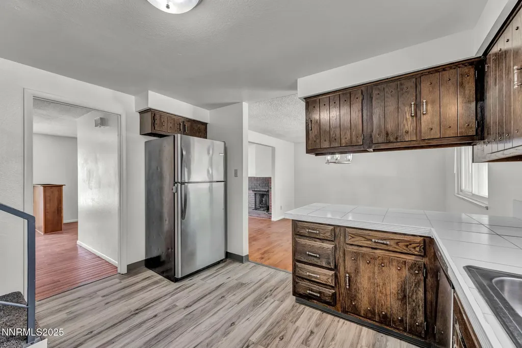 7274 Windmill Reno NV 89511