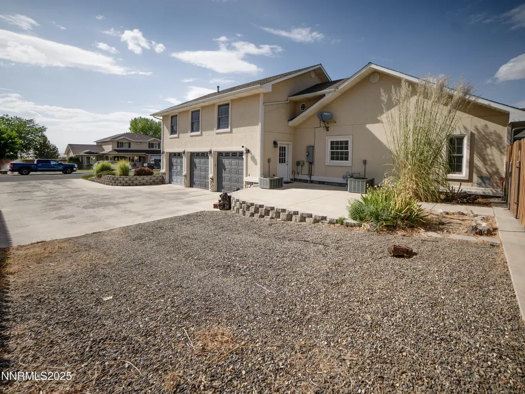 3271 Paiute Winnemucca NV 89445
