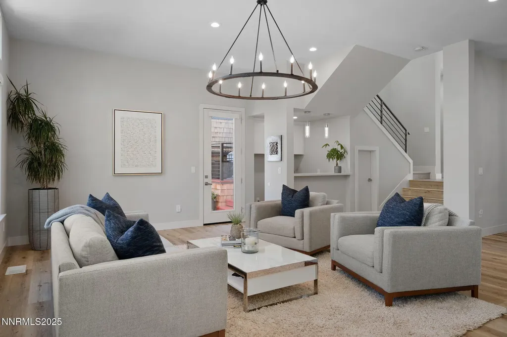 2375 Harbor Reno NV 89519