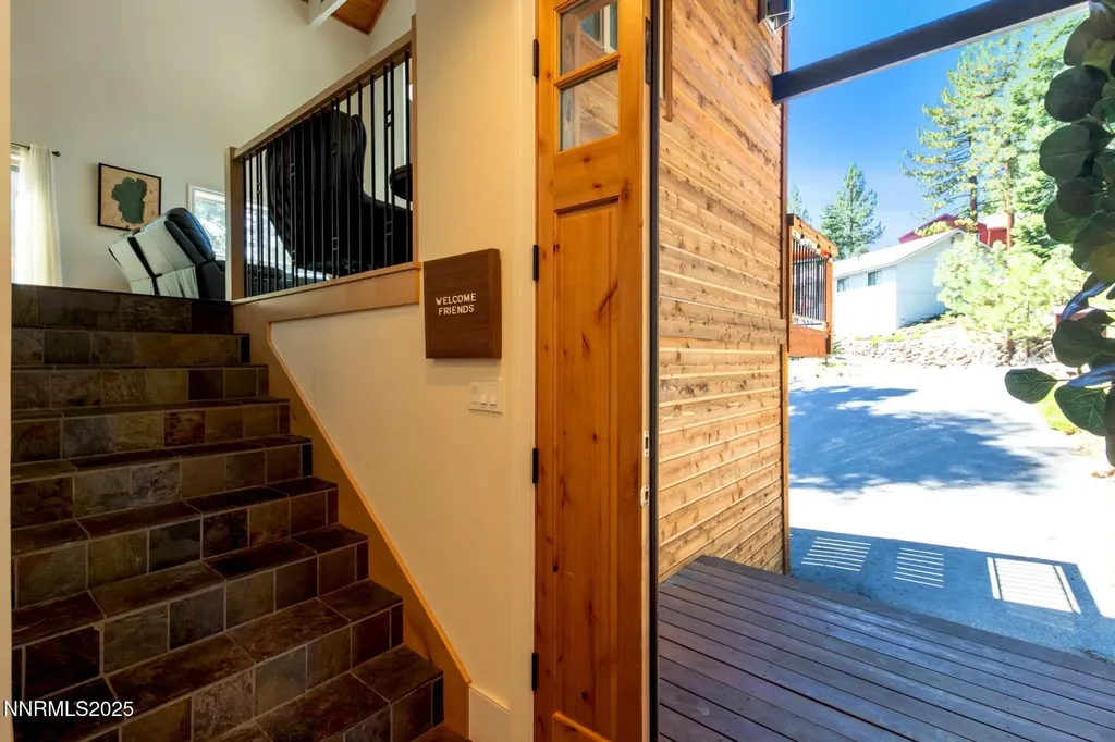 947 Tyner Incline Village NV 89451