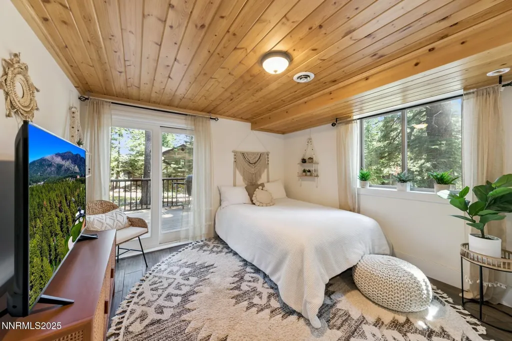 947 Tyner Incline Village NV 89451
