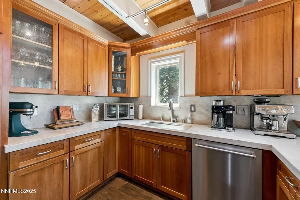 947 Tyner Incline Village NV 89451