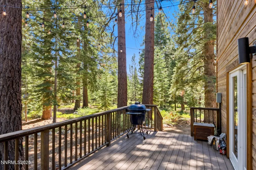 947 Tyner Incline Village NV 89451