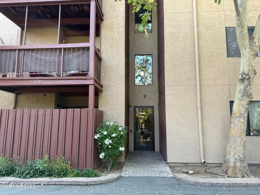 2955 Lakeside Reno NV 89509