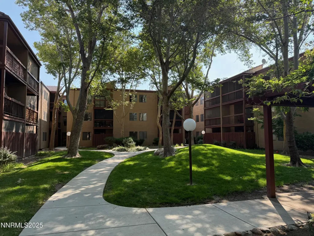 2955 Lakeside Reno NV 89509