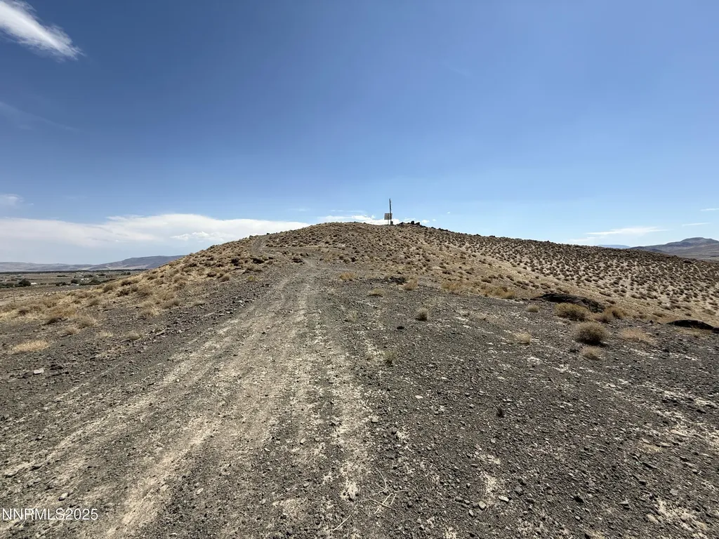 2530 Revere Silver Springs NV 89429