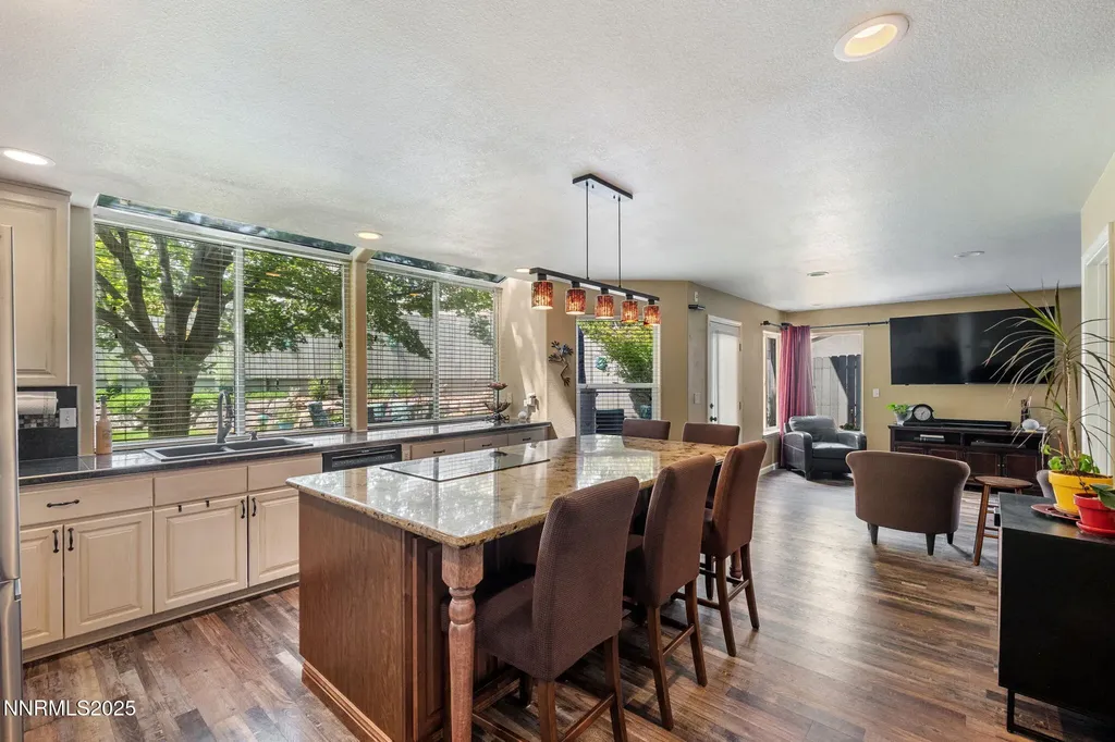 6225 Deer Meadows Reno NV 89519