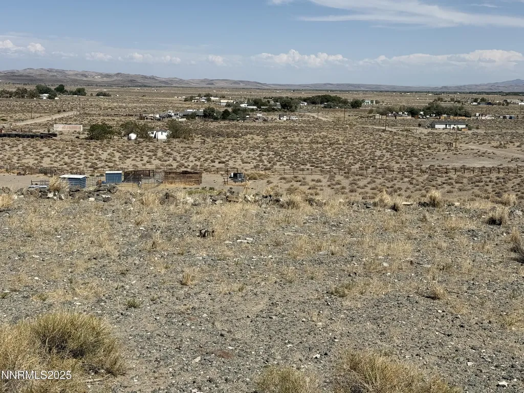 2595 Revere Silver Springs NV 89429
