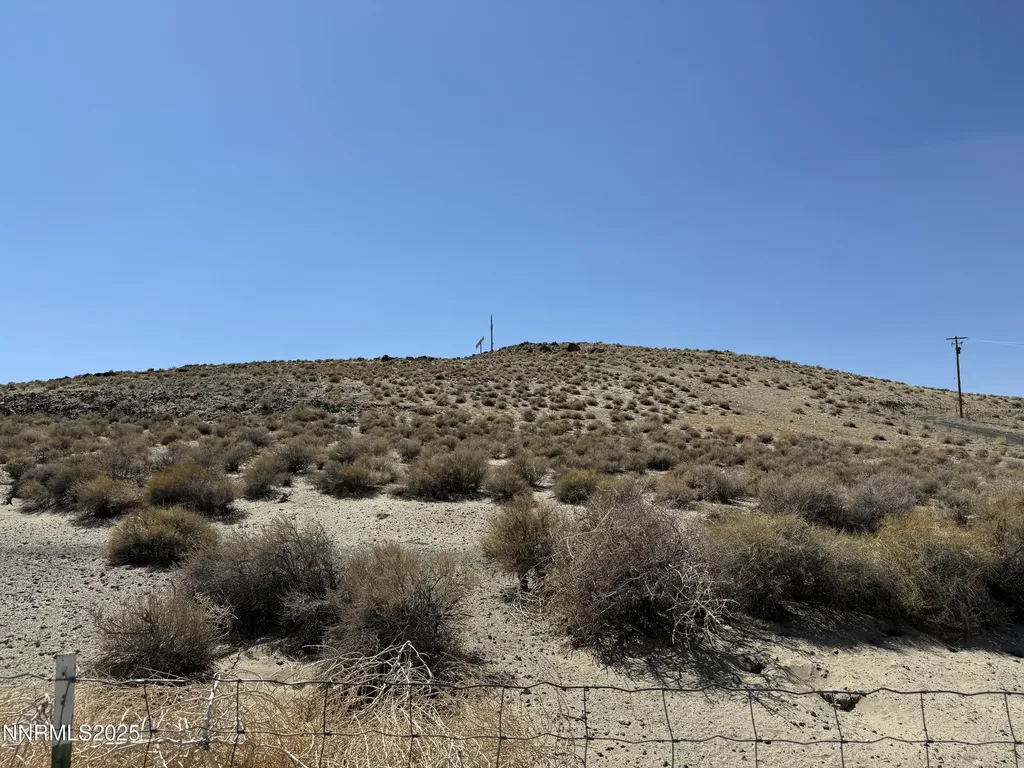 2595 Revere Silver Springs NV 89429