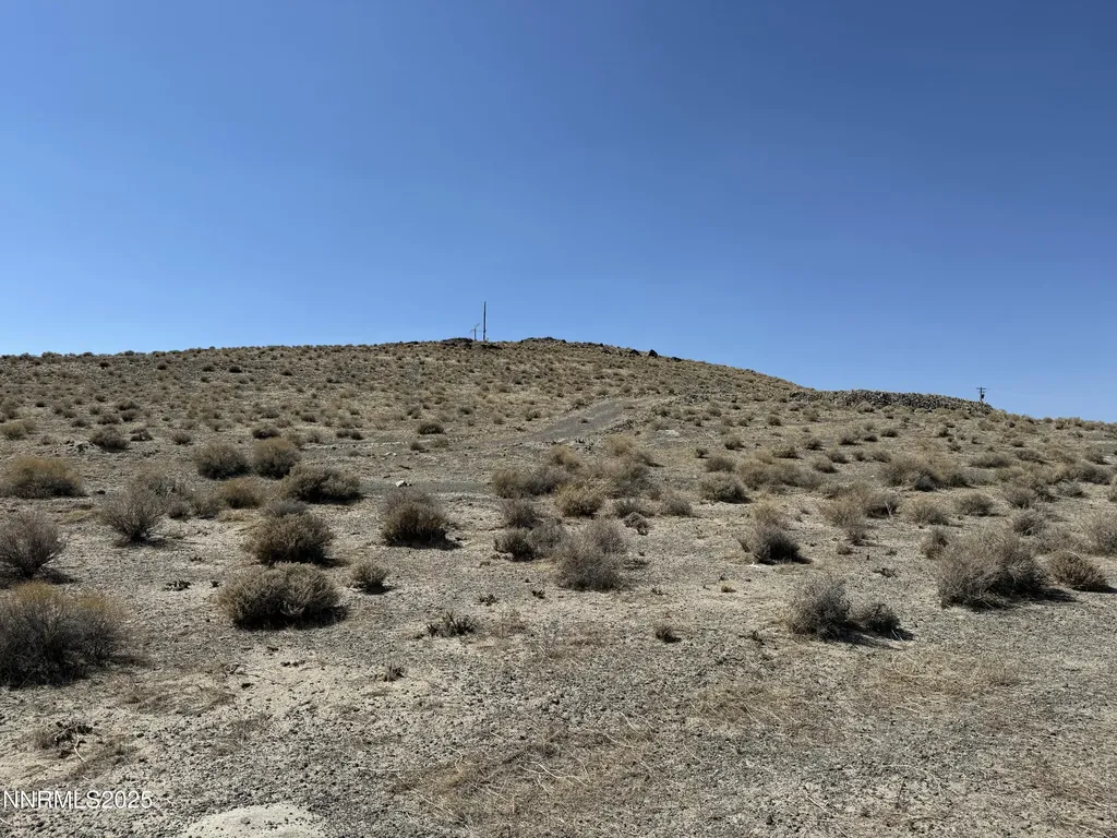 2595 Revere Silver Springs NV 89429