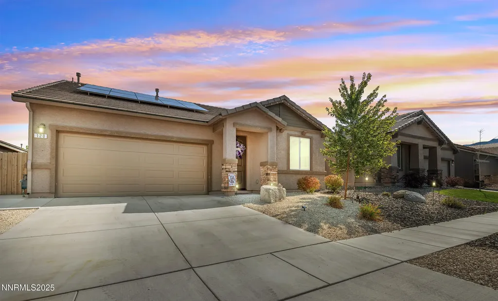 120 Cosser Dayton NV 89403