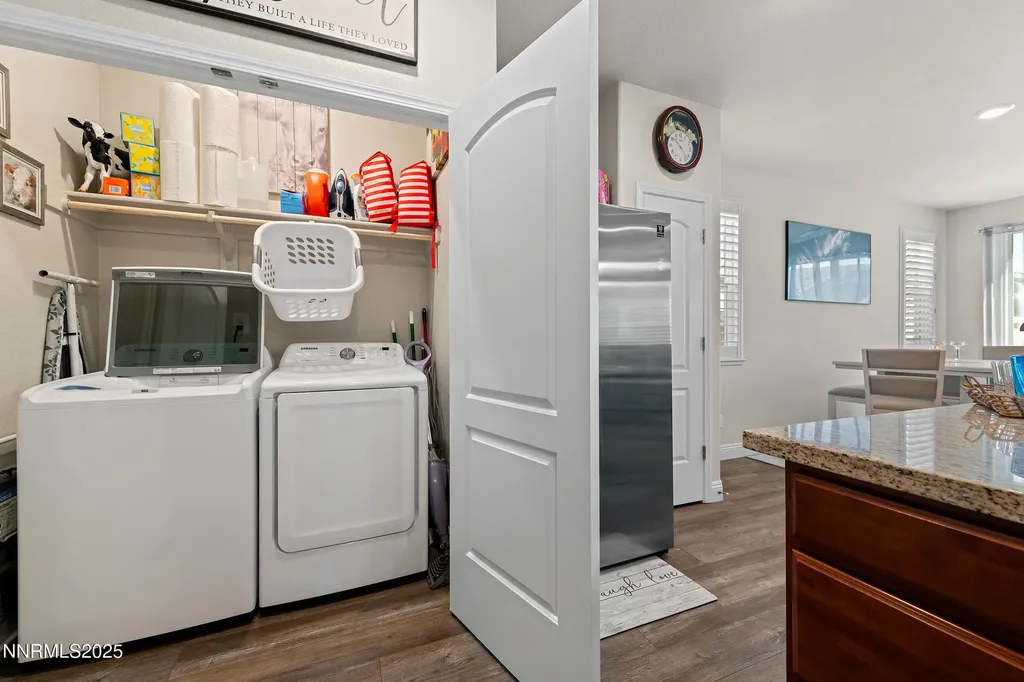 120 Cosser Dayton NV 89403