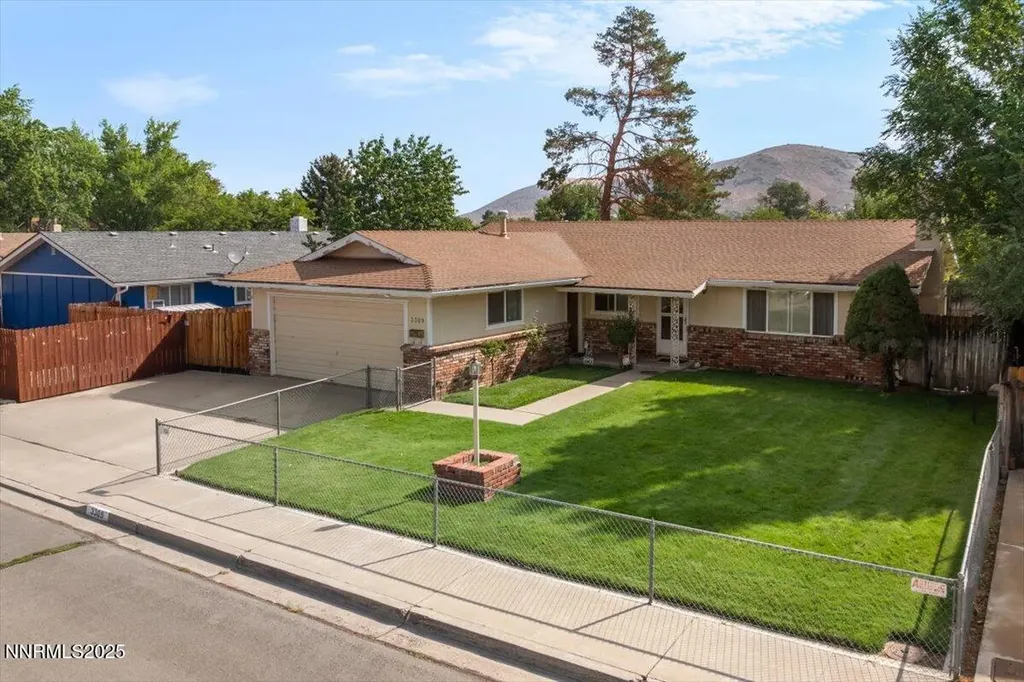 3309 Hickory Carson City NV 89701