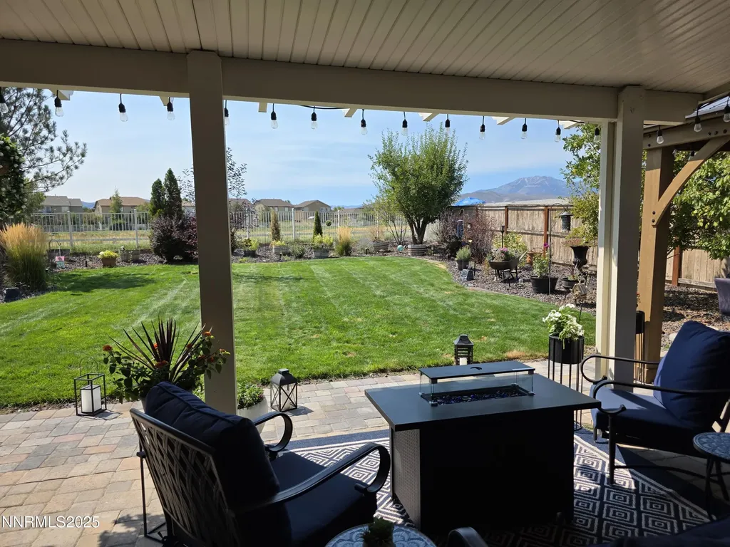 10677 Fire Poppy Reno NV 89521