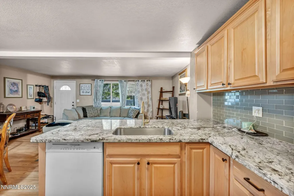 1529 Long Carson City NV 89706