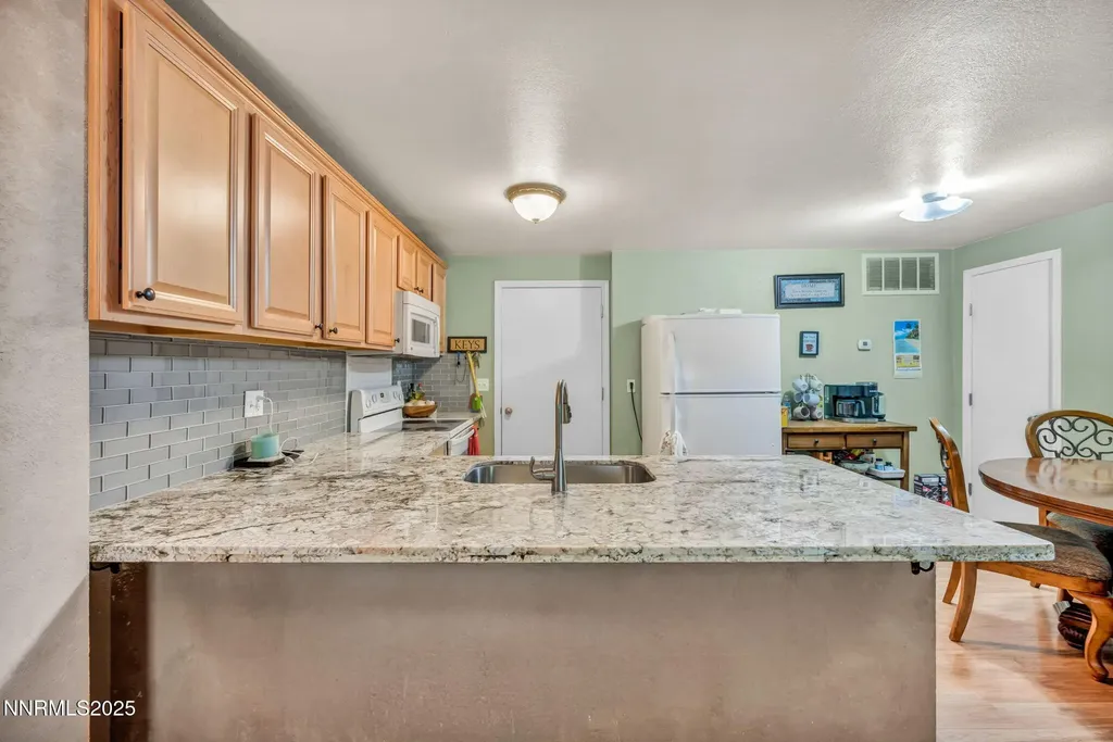 1529 Long Carson City NV 89706