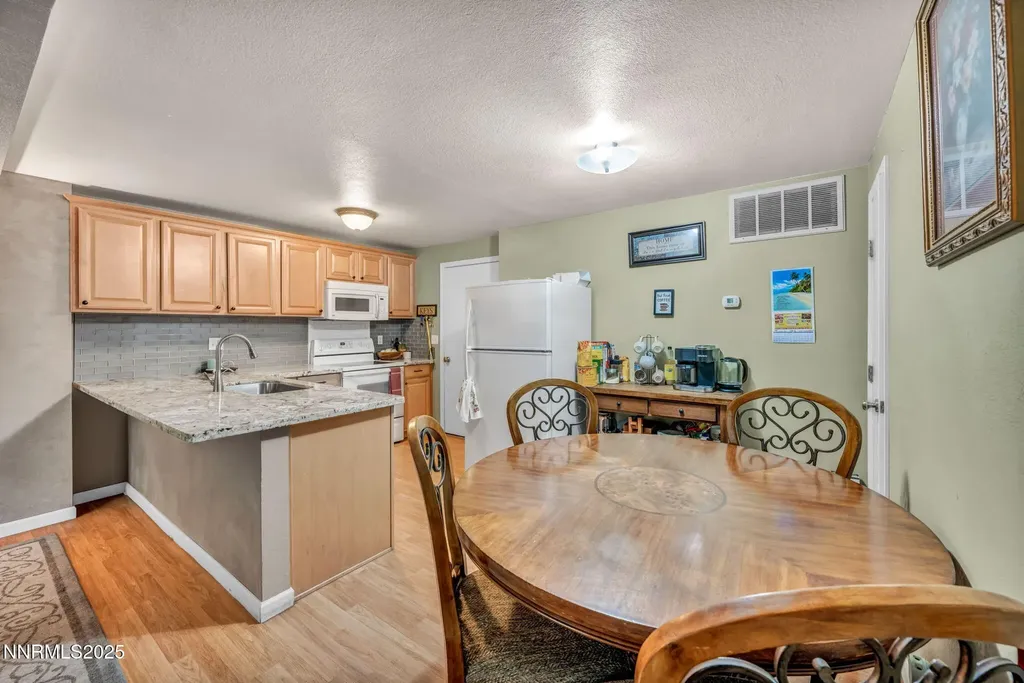 1529 Long Carson City NV 89706